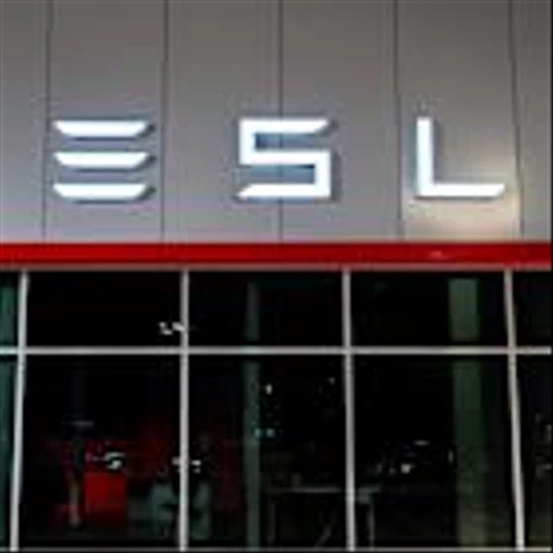 Trump Snubs Musk and Tesla. The Stock Is Rising.