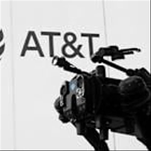 AT&T Stock Had a Miserable 2025. Why This Analyst Says 2026 Will Be Better.