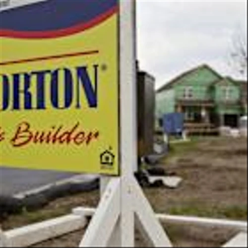 D.R. Horton Stock Falls on Earnings Miss and Cut to Full-Year Guidance