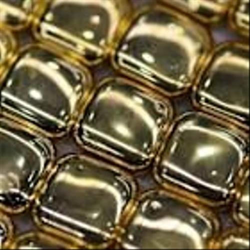 U.S. Stock Futures, Global Markets Mixed as Gold Approaches $5,000 Milestone