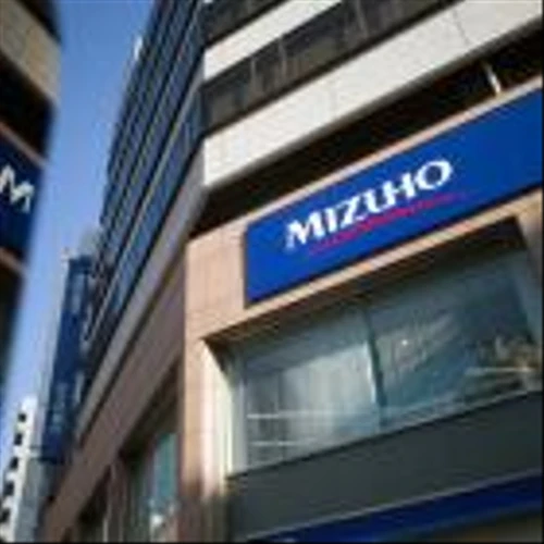 Mizuho Acquires Minority Stake in Private Credit Investor Golub