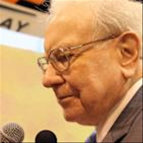 2 Top Buffett Stocks to Buy and Hold for the Long Haul