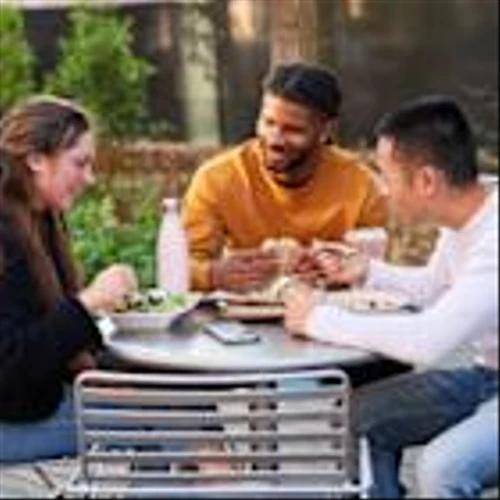 Aramark Expands Collegiate Hospitality Business with New Contracts