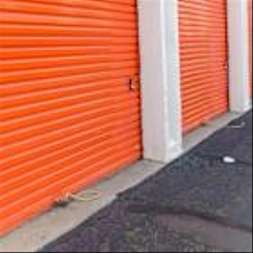 Public Storage Beats Q4 FFO & Revenue Estimates, Unveils Initiatives