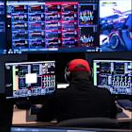 An inside look at the control center behind Honda's IndyCar racing effort