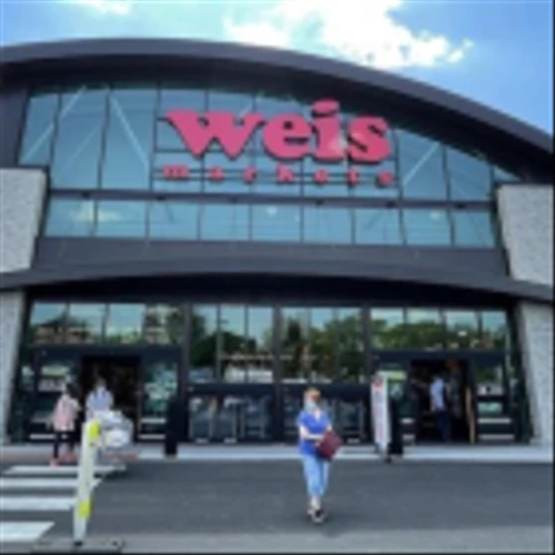Weis Markets acquires Saylor’s Market