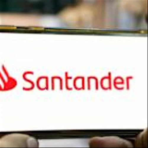 Santander to offload 49% stake in Polish business to Erste for €7bn