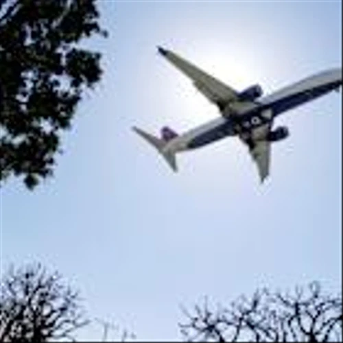 Delta Air Lines reaffirms annual profit forecast on sustained travel demand