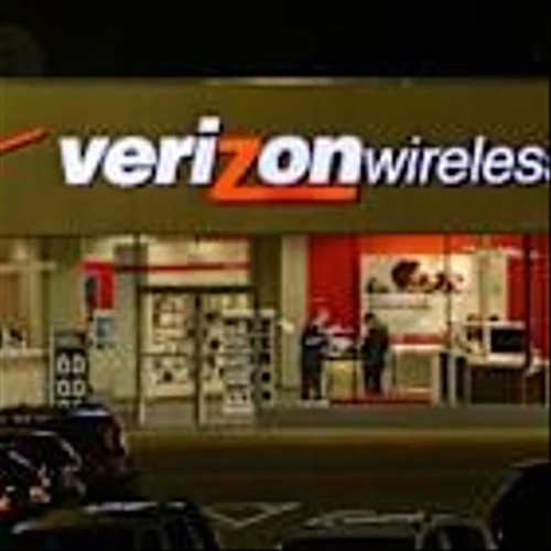 Verizon Third-Quarter Profit Rises Despite Phone Subscriber Growth Slowdown
