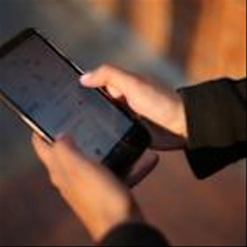 Uber rolls out Baidu's self-driving taxis for ride hailing in Dubai