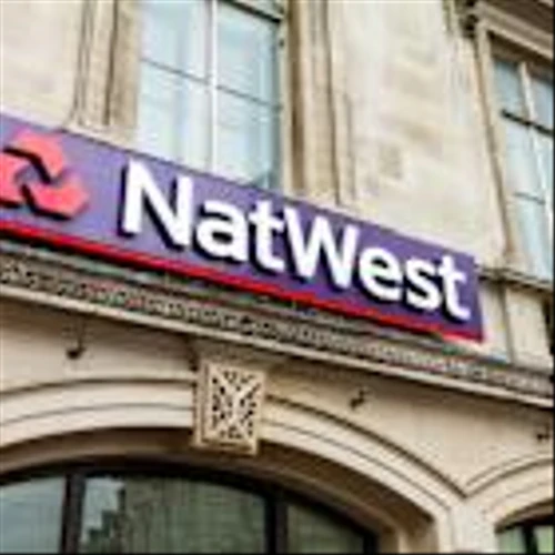 NatWest acquires minority stake in credit card platform Yonder