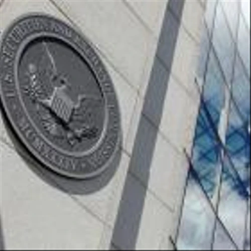 SEC probes B. Riley deals with client tied to failed hedge fund - Bloomberg News