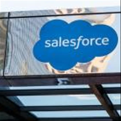 Salesforce Plunges 21% YTD: Is CRM Stock Worth Retaining?