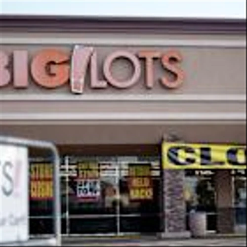 Rest of Year Isn’t Looking Good for Retail-Property Market