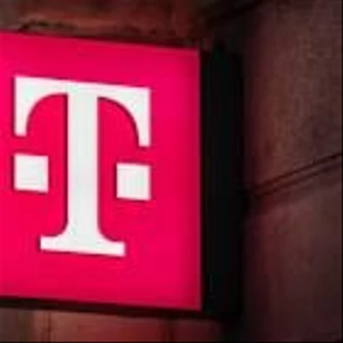 T-Mobile angers customers as it quietly expands major device fee