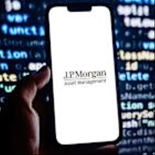 JPMorgan Self-Directed Investing Fights Off Smaller, Scrappier Rivals