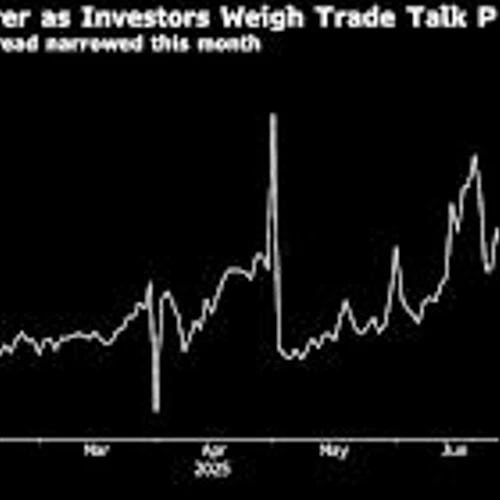 Oil Extends Loss as Trade Negotiations Intensify Before Deadline