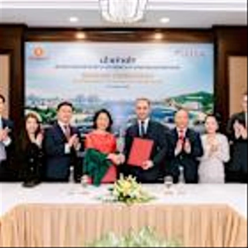 Vingroup and global investment firm JTA Investment Qatar signed MOU for strategic investments in VinFast and Vinpearl