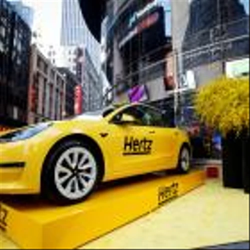 Hertz loses another $200 million from its EVs