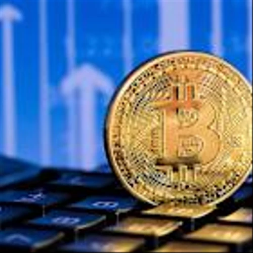 Bitcoin Holds 2-Month High Above $120k, This Crypto Stock Soars 150%