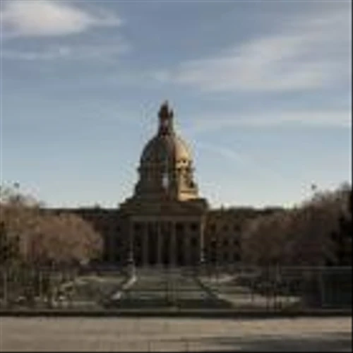 Alberta Names Interim CEO for Pension Manager, Seeking Cost Cuts