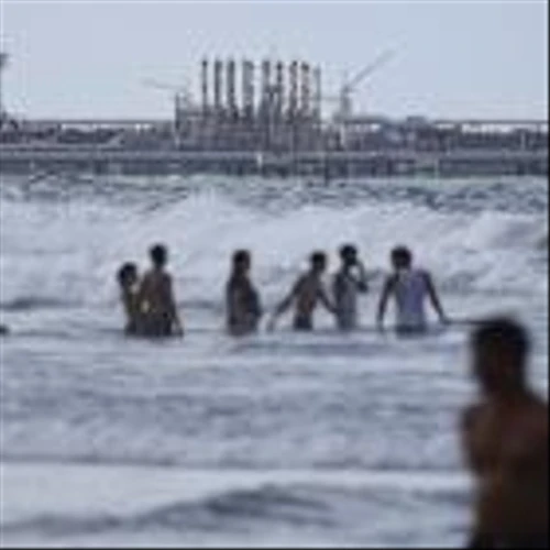 Oil Gains As U.S. Steps Up Actions Against Venezuelan Oil