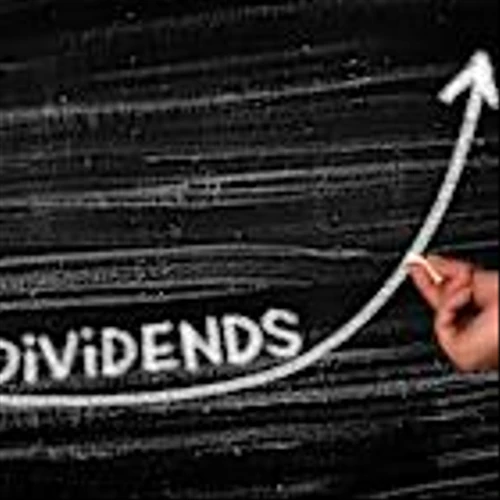 2 Top Dividend Stocks to Buy in October