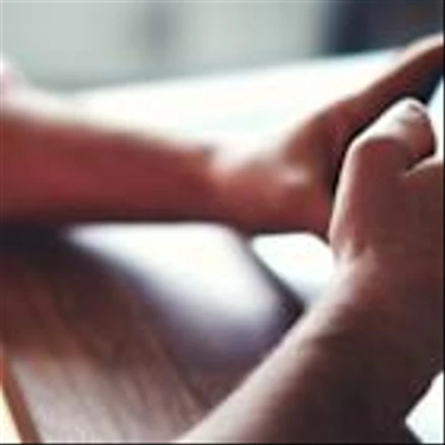 uCloudlink Group Inc. (NASDAQ:UCL) Stock's Been Sliding But Fundamentals Look Decent: Will The Market Correct The Share Price In The Future?