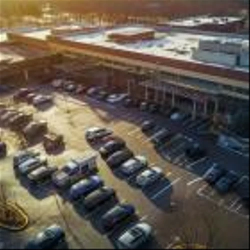 Is Healthcare Realty Trust (HR) the Mid-Cap Stock Insiders Are Buying Recently?