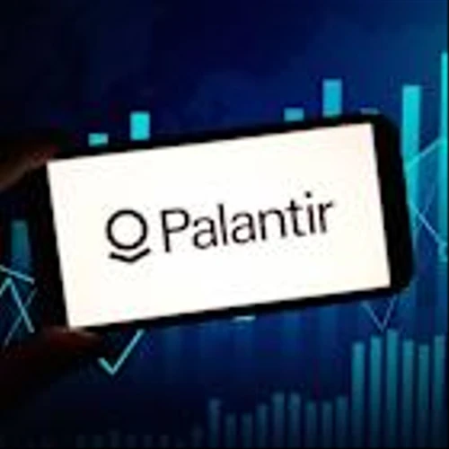 Is Palantir the Safest AI Stock to Buy in a Volatile Market?