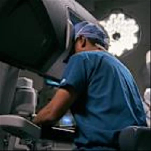 How Intuitive Surgical Stock Gained 19.5% Last Month