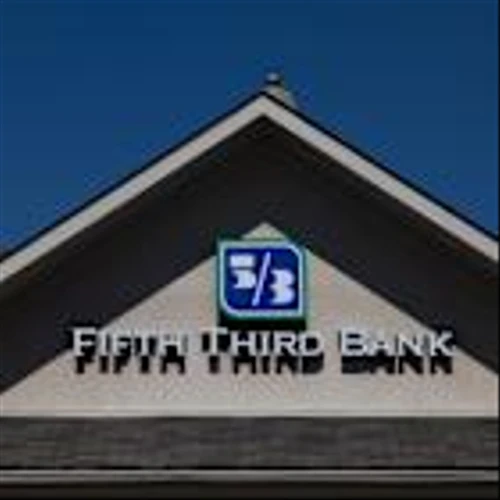 Lower Rates Could Help These Unloved Bank Stocks Shine