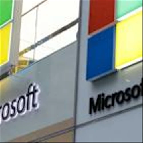 Microsoft Reports Strong Earning as Azure Cloud Revenue Soars by 40%. The Stock Is Still Down.