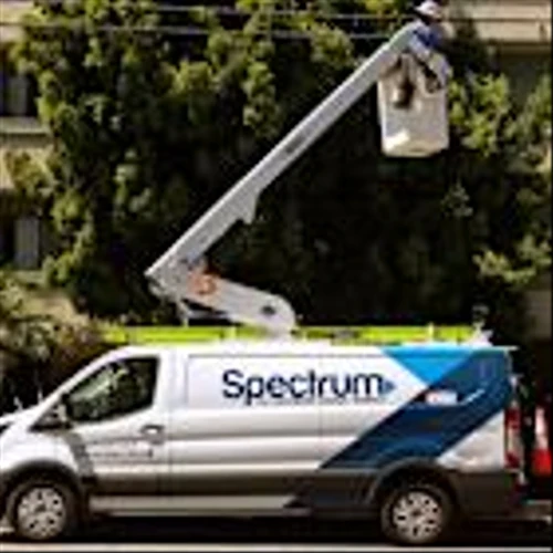 Spectrum revamps internet service as customers exit