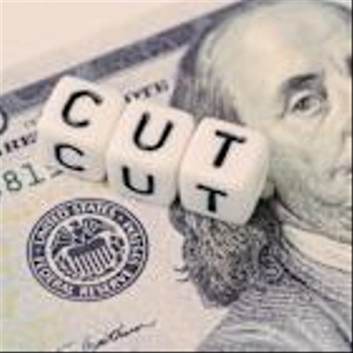 Larry Summers Warns Scott Bessent: 'Unless We See A Recession,' You Shouldn't Be Prescribing A 175 Basis Point Cut In Interest Rates