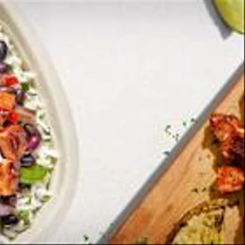 Chipotle dodges investor lawsuit over portion size complaints