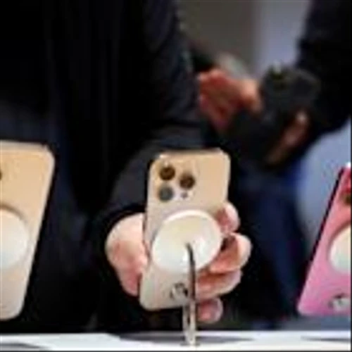 Chinese sales of foreign phone makers, including Apple, drop 9.7% in May