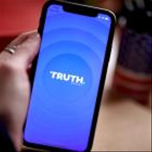 Trump’s Net Worth Drops $1 Billion as Social Media Firm Sinks