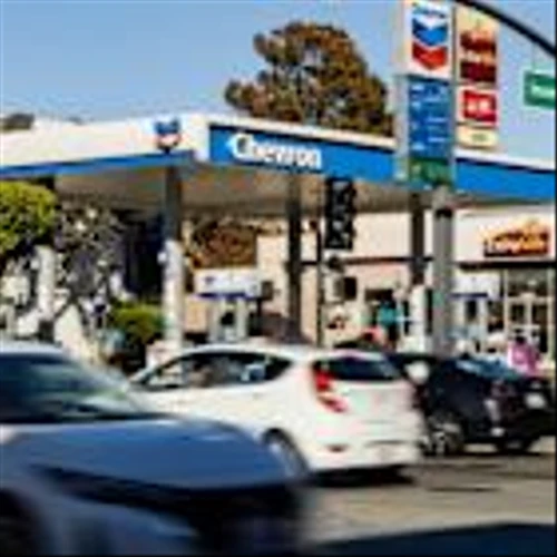 Chevron, US Oil Stocks Rally as Trump Vows Venezuela Revival