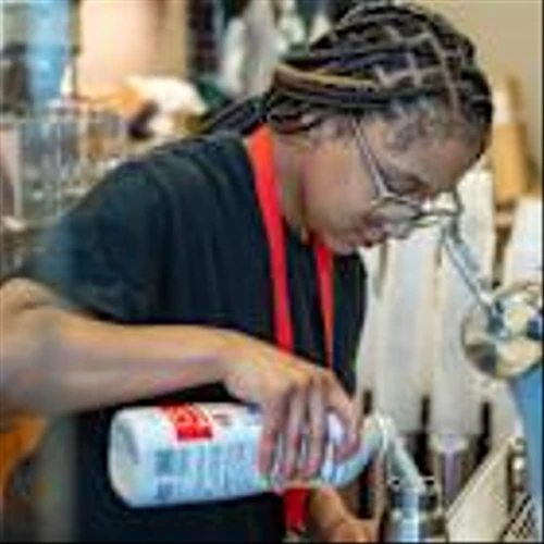 Starbucks CEO sets new time goal for baristas making your order