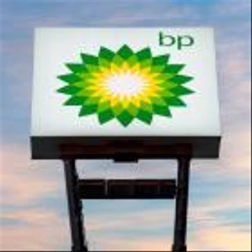 Pembina completes acquisition of 50% working interest in Whitecap Resources