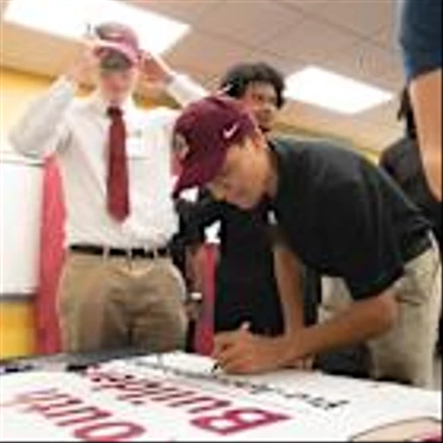 HII Welcomes High School Seniors to Shipbuilding Careers at Newport News Shipbuilding