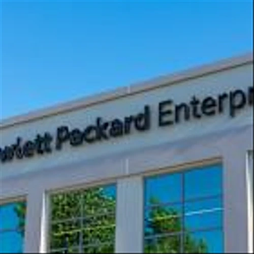 How Is Hewlett Packard Enterprise's Stock Performance Compared to Other Technology Stocks?