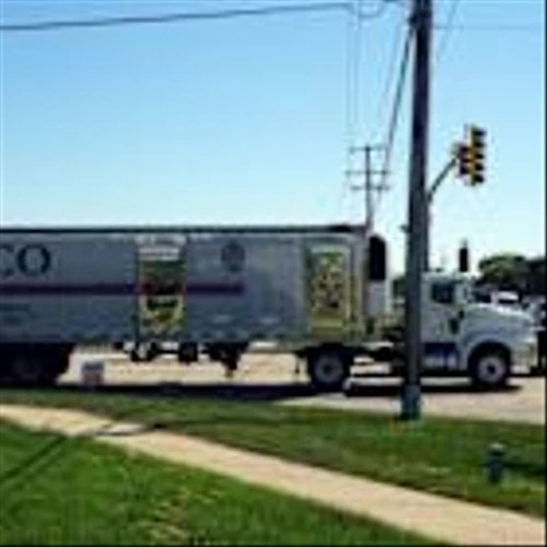 Can Sysco's Strategic Efforts & Acquisitions Power Growth?