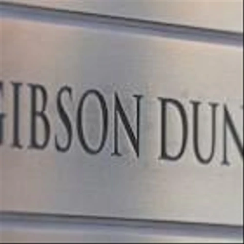 Exclusive-SpaceX taps Gibson Dunn and Davis Polk & Wardwell as legal advisors on blockbuster IPO, sources say