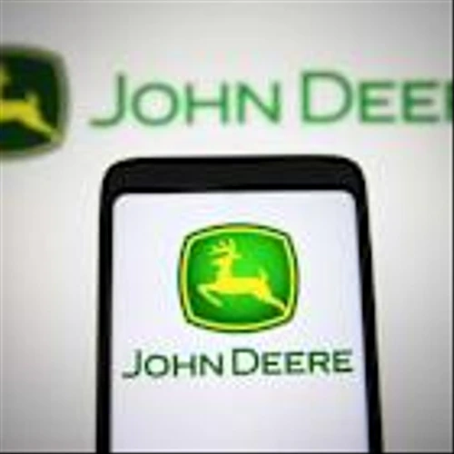 Deere & Company Stock: Analyst Estimates & Ratings
