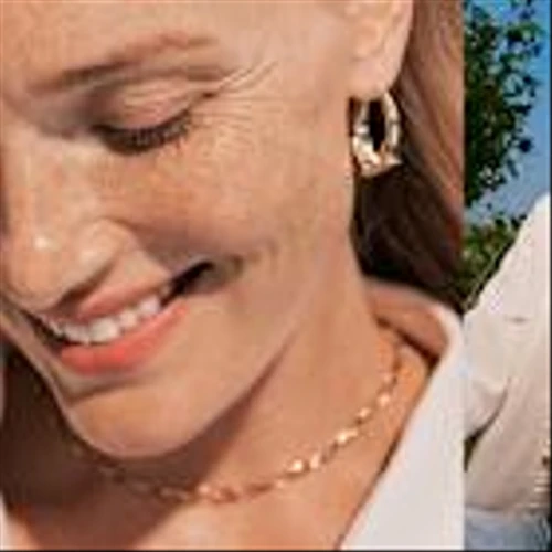 CORRECTING and REPLACING Well People Launches Mother’s Day Campaign Celebrating "Pregnancy-Friendly" Beauty for New & Expecting Mothers