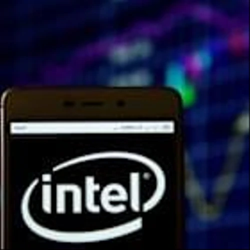 Intel Rides on Strong Gross Margin Expansion: Will it Sustain?