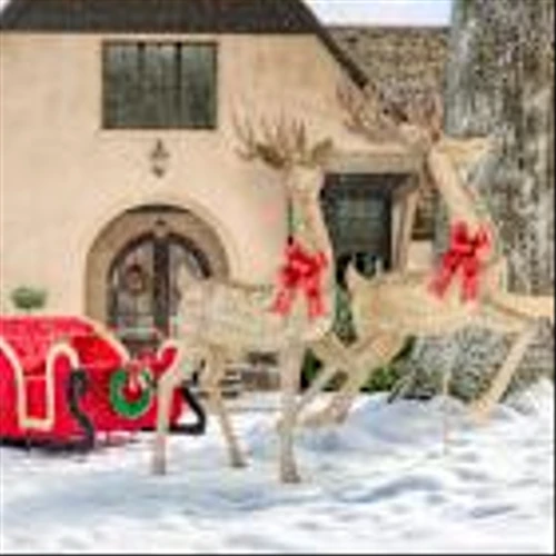 Lowe's Brings Joy to Holiday Shopping with Seasonal Deals, Access to Member Gifts and Standout Festive Products