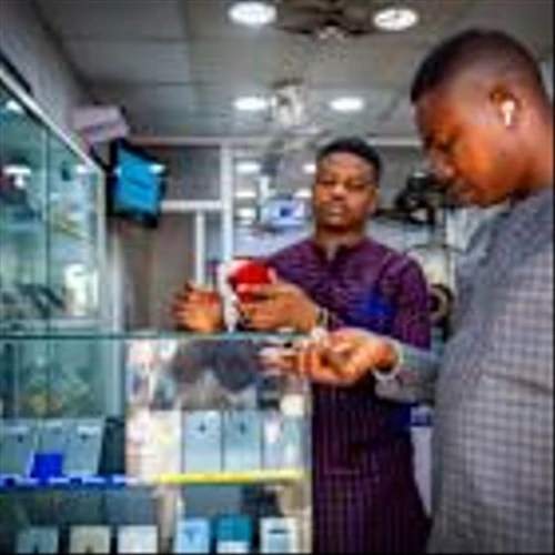 Push for $40 smartphones builds momentum, but still faces cost hurdles